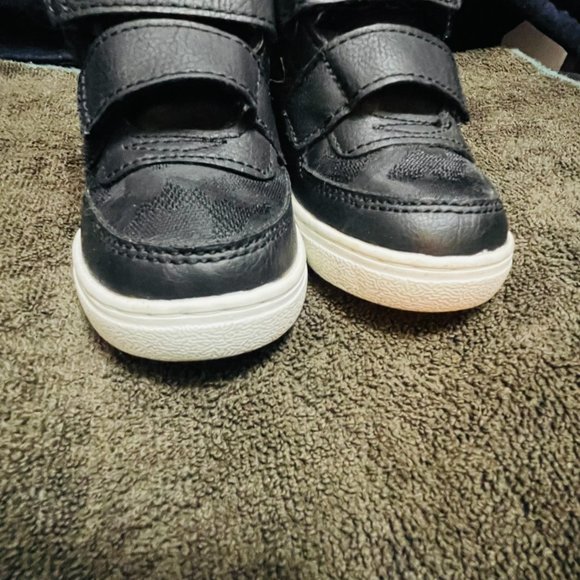 BUNDLE - Five Kids Shoes - US Size 5 - 7 - Picture 12 of 15